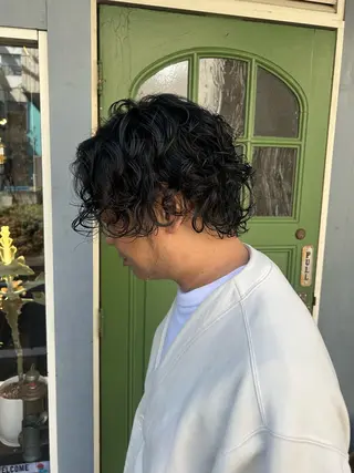 ショート パーマ メンズ 清水千優/パーマ/透 明感カラー/メンズのヘアスタイル