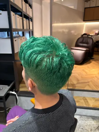 カラー メンズ 透明感カラー / レイヤー/ mamiのヘアスタイル