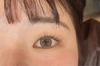 マツエク・マツパ iny share salon所属・ともなが なつみのマツエク・マツパデザイン