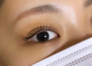 マツエク・マツパ private salon eyes所属・EYES YUNのマツエク・マツパデザイン