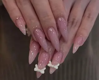 ネイル 小島 阿佑美のネイルデザイン