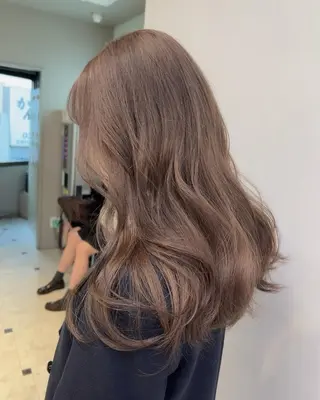 ロング カラー 🥞ベージュ系カラー 【すずきりほ】🥞のヘアスタイル