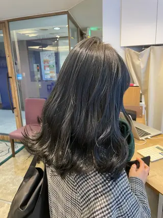 ロング 奥野 紗弓のヘアスタイル