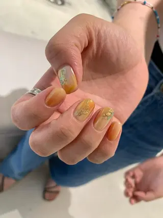 ネイル esby Loely MIZUKIのネイルデザイン