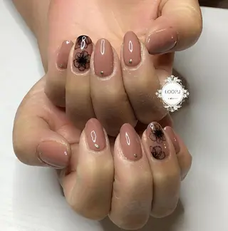 ネイル おおくぼ めぐみのネイルデザイン