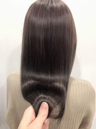 デザインカラー 🎀REINA🎀のヘアスタイル