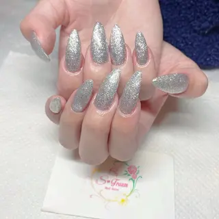ネイル Nail Salon S-Traum所属・Nail Salon S-Traumのネイルデザイン
