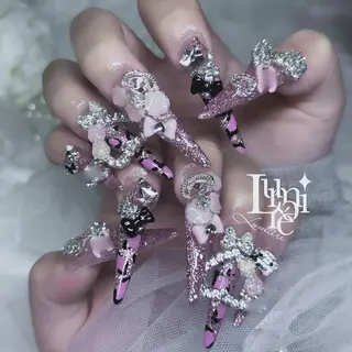 ネイル Lumière/ 超ロング/ワンホンのネイルデザイン