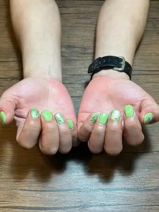 ネイル HENRIETTA NAILSALONのネイルデザイン