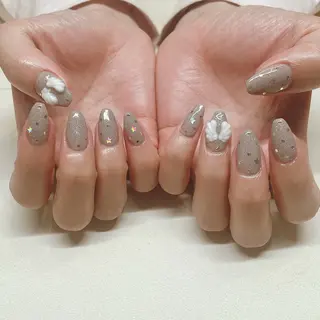 ネイル A85G ayakoのネイルデザイン