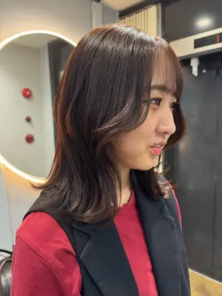 ミディアム カラー dao/ミルクティー /ブラウン/ブロンドのヘアスタイル