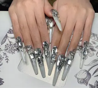 ネイル 高橋 雪のネイルデザイン