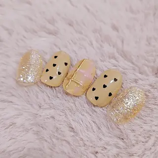 ネイル NailSalon LuireYUUNAのネイルデザイン