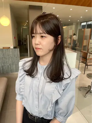 ミディアム レイヤーカット‎🤍 /ともえ🤎🧸のヘアスタイル