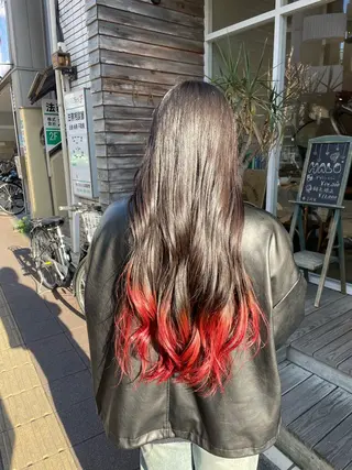 ロング オオシマ ミユのヘアスタイル