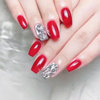 ネイル 定額デザインネイル queenのネイルデザイン