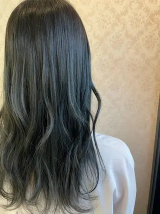 ロング カラー ヒヨシ ルナのヘアスタイル