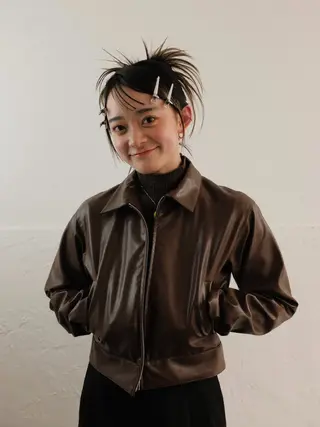 ミディアム ヘアアレンジ 🦠デザインカラー/ 魚瀬あおい🦠のヘアスタイル