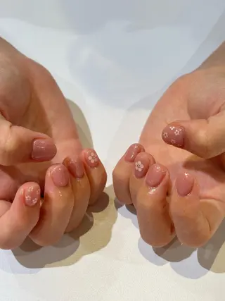 ネイル REINA .のネイルデザイン