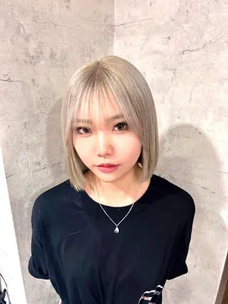 ミディアム カラー ブリーチ/エクステ/ 19歳/新宿/アリルのヘアスタイル