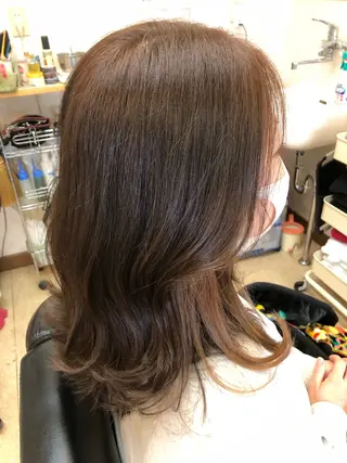 セミロング カラー ヘアサロン モカ所属・石塚 浩のヘアスタイル