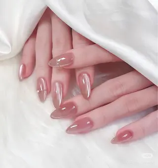 ネイル 秋吉 真寿美のネイルデザイン