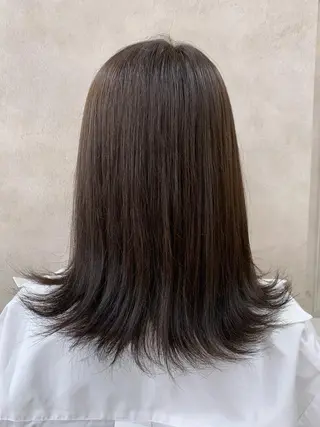 セミロング カラー I'S.横浜所属・赤み消しカラー 🍀JUNKIのヘアスタイル