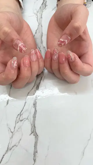 ネイル はあとねいる板橋ときわ台店所属・Nozomi はあとねいるのネイルデザイン