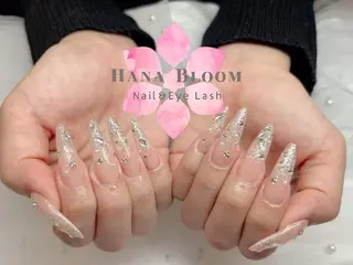 ネイル Hana Bloom Nail Salonのネイルデザイン