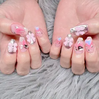 ネイル 個室ネイルサロンDolly  Girl〜ドーリーガール〜所属・DollyGirl KYOKOのネイルデザイン