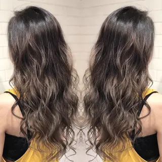 ロング カラー ヘアアレンジ 髪質改善×ハイトーン 中田啄也のヘアスタイル