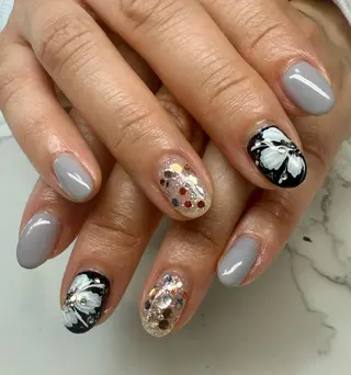 ネイル M.N_ nailのネイルデザイン