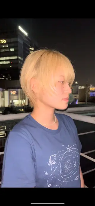 ショート 石塚 瑛里菜のヘアスタイル