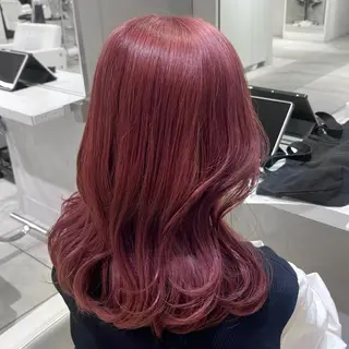 セミロング カラー ハイトーン×推し カラー💫Miyuのヘアスタイル