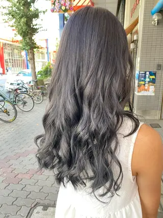 セミロング ゆぴ☾‪/推しカラー /ハイトーンのヘアスタイル