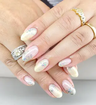 ネイル AngelChris ビューティーサロン琳のネイルデザイン