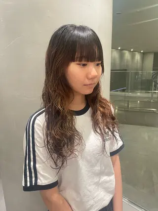 ロング パーマ カット／ブリーチ🐏 モデル募集中 ナナホのヘアスタイル