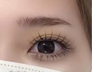 マツエク・マツパ 鈴木 桃子🌷のネイルデザイン