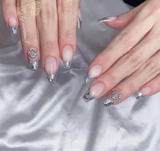 ネイル ネイルサロン 9Carats神田のネイルデザイン