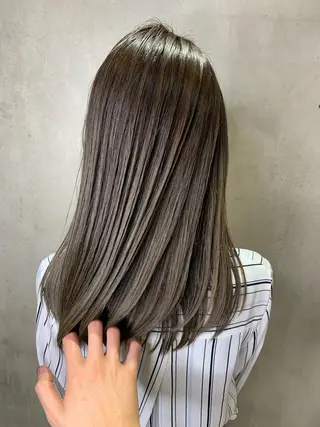 ロング カラー 🐝肥田 しょーと🐝のヘアスタイル