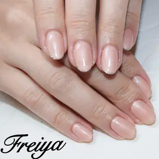 ネイル FREIYA所属・FREIYA マツエク、ネイルのマツエク・マツパデザイン