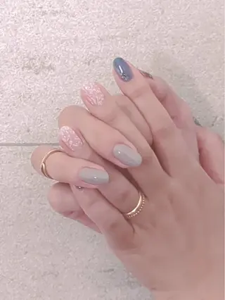 ネイル BOO!STYLE所属・オイカワ アユミのネイルデザイン