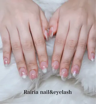 ネイル Rairia   nail所属・屋敷 理奈のネイルデザイン