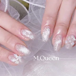 ネイル MQueen ネイルサロンのネイルデザイン