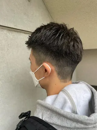 ショート カラー パーマ ヘアアレンジ メンズ SHUN メンズパーマのヘアスタイル