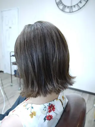 ミディアム カラー jolie amieのヘアスタイル