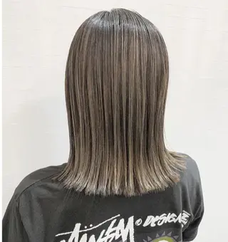 カラー ステラ トリートメント専門店のヘアスタイル