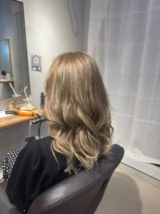 カラー 🌺 波月🌺のヘアスタイル