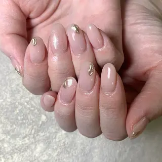 ネイル atelier　FIORITURA所属・FIORITURA aiのネイルデザイン