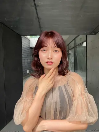 ミディアム カラー 愛莉/ラベンダー/ ベージュ/ブラウンのヘアスタイル